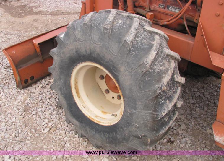 image for item C3071 Ditch Witch 6510DD trencher