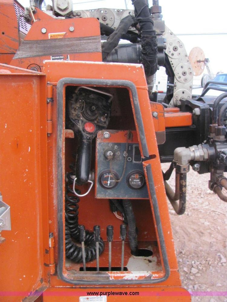 image for item C3072 1998 Ditch Witch JT2720 directional drill