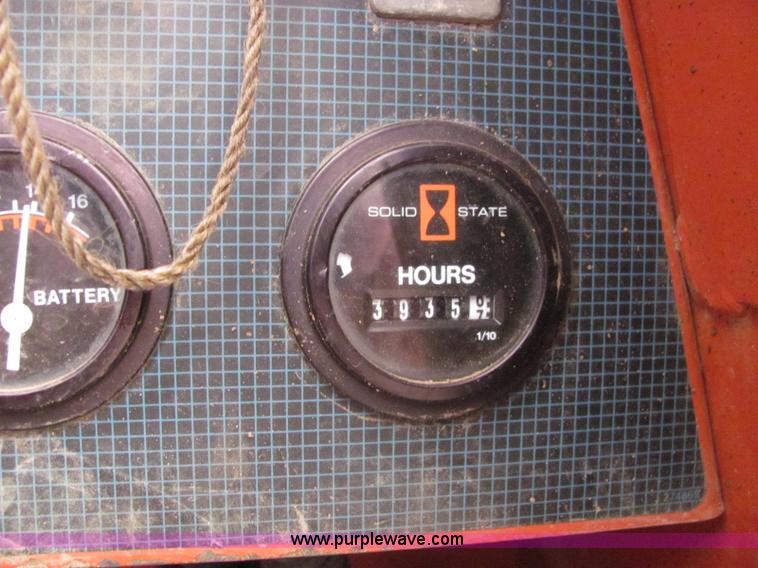 image for item C3072 1998 Ditch Witch JT2720 directional drill