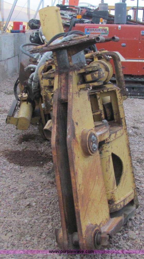 image for item C3073 Bron HS-TT hydraulic plow attachment