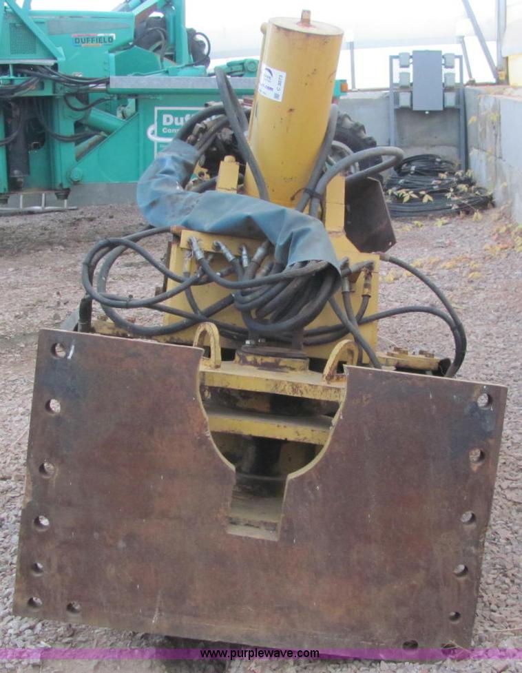 image for item C3073 Bron HS-TT hydraulic plow attachment