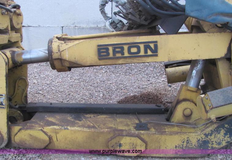 image for item C3073 Bron HS-TT hydraulic plow attachment