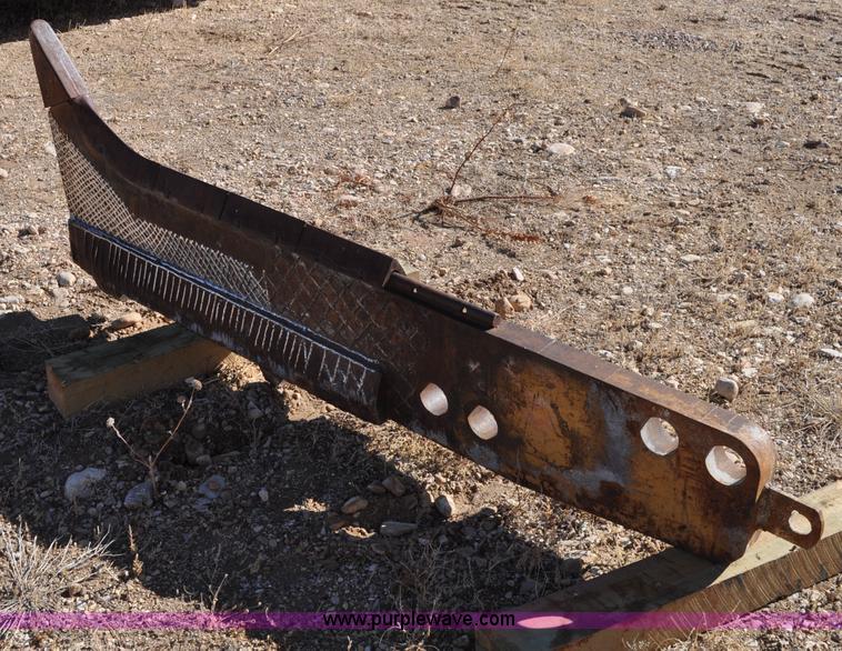 image for item C3073 Bron HS-TT hydraulic plow attachment