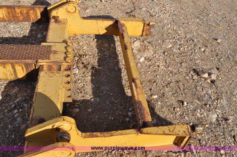 image for item C3073 Bron HS-TT hydraulic plow attachment