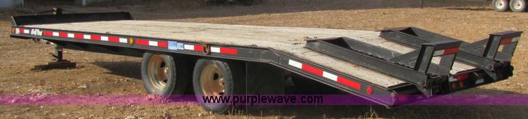image for item C3107 1995 Redi Haul 25' flat bed trailer