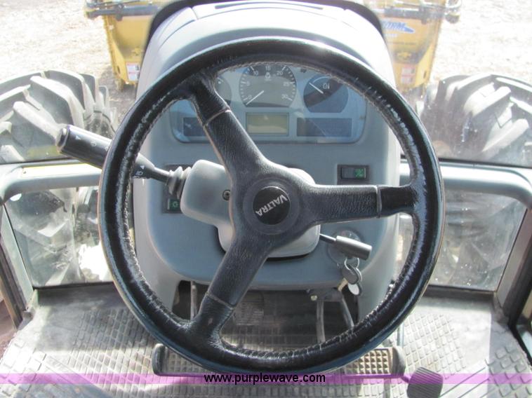 image for item C3109 2003 Valtra 6400 tractor