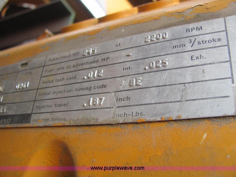 image for item C3110 Fiat-Allis 161 elevating paddle scraper