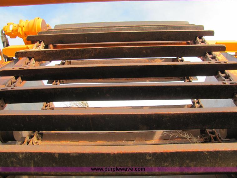 image for item C3110 Fiat-Allis 161 elevating paddle scraper