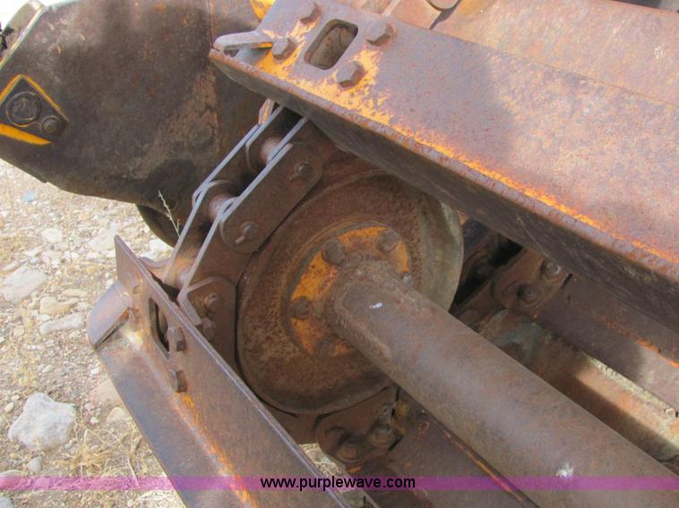 image for item C3110 Fiat-Allis 161 elevating paddle scraper