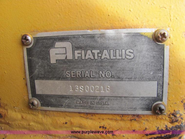 image for item C3110 Fiat-Allis 161 elevating paddle scraper