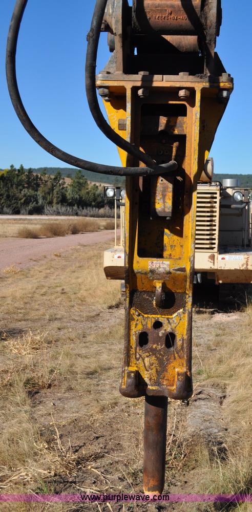 image for item C3111 BTI 3500 hydraulic breaker