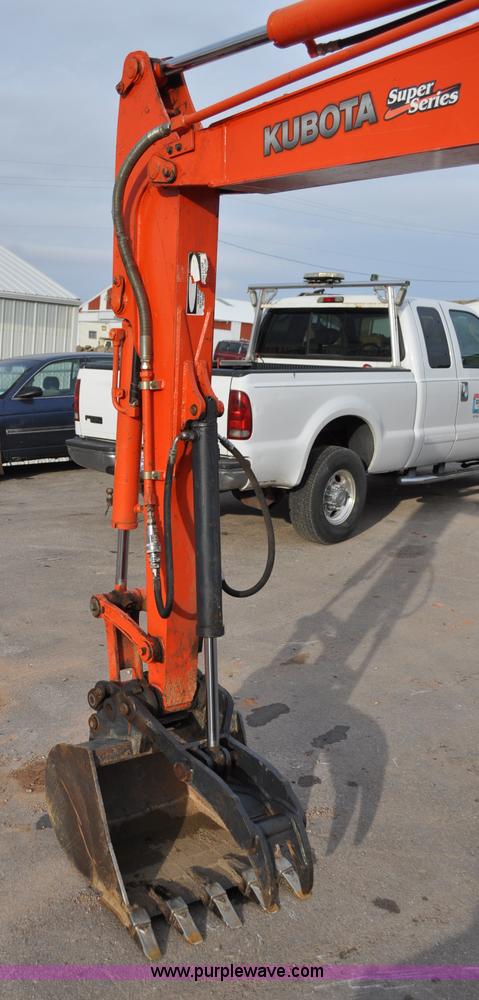 image for item C3113 2009 Kubota KX121-3SS mini excavator