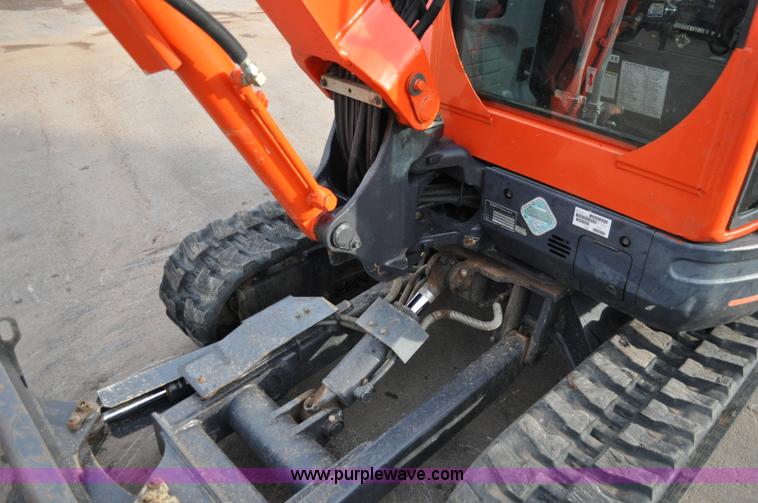 image for item C3113 2009 Kubota KX121-3SS mini excavator