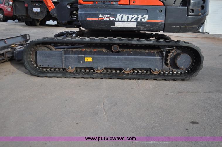 image for item C3113 2009 Kubota KX121-3SS mini excavator
