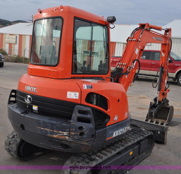 image for item C3113 2009 Kubota KX121-3SS mini excavator