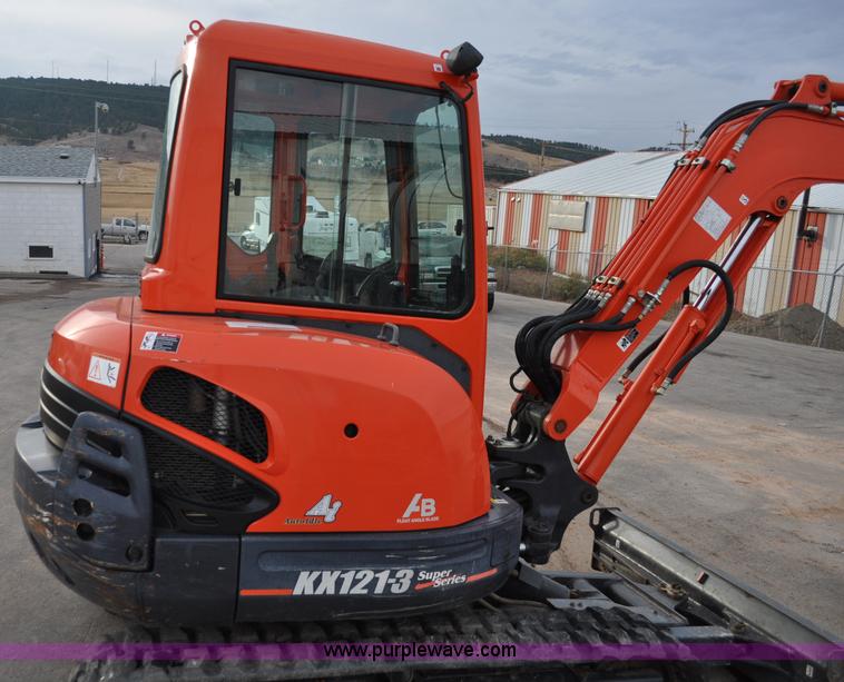 image for item C3113 2009 Kubota KX121-3SS mini excavator
