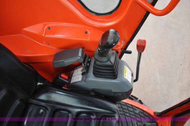 image for item C3113 2009 Kubota KX121-3SS mini excavator