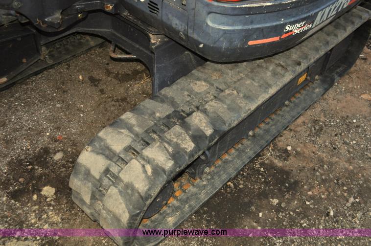 image for item C3113 2009 Kubota KX121-3SS mini excavator