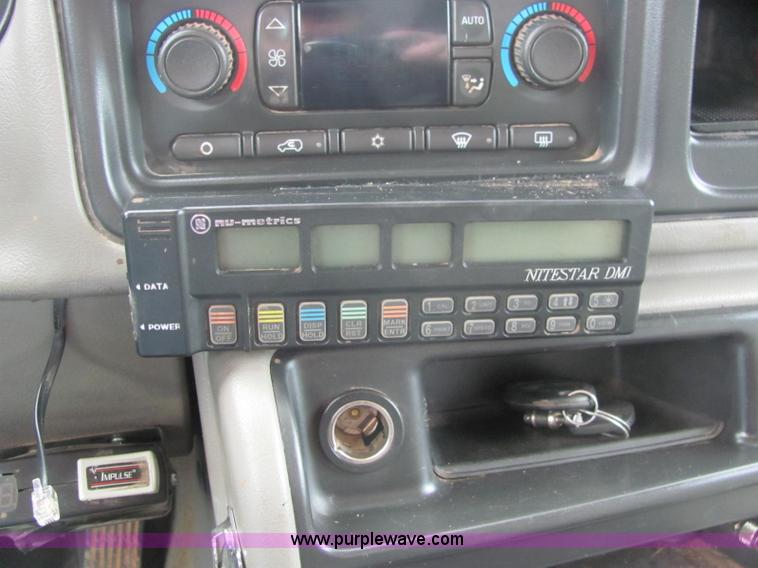 image for item C3116 2004 GMC 3500 service truck