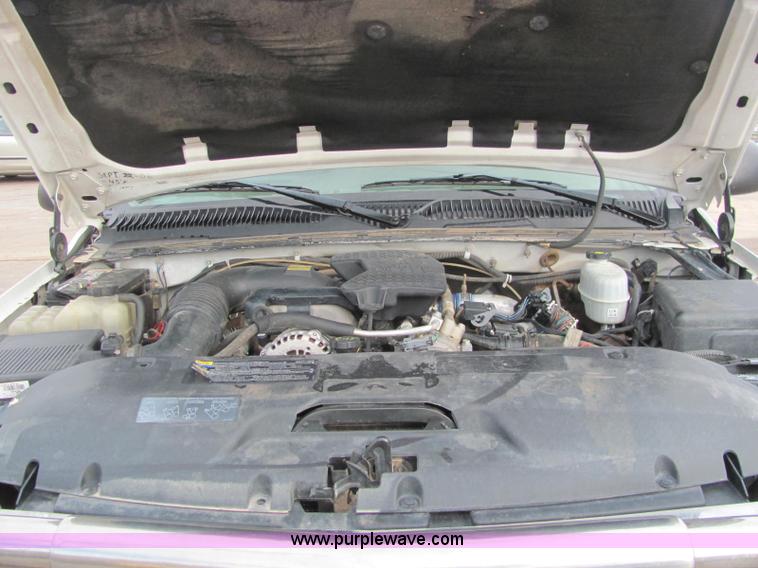 image for item C3116 2004 GMC 3500 service truck