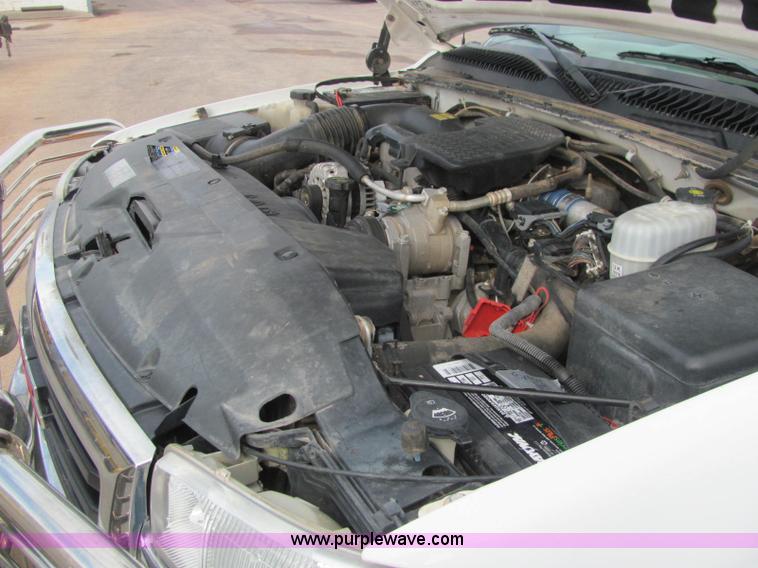 image for item C3116 2004 GMC 3500 service truck