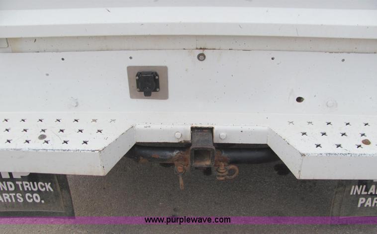 image for item C3116 2004 GMC 3500 service truck