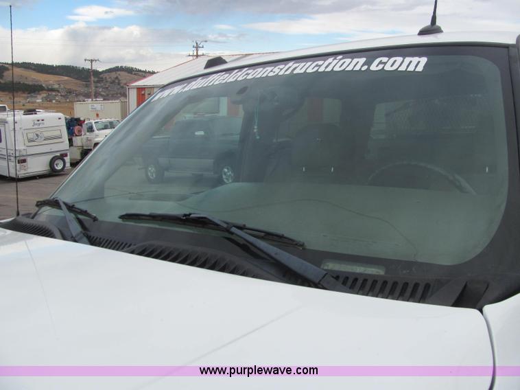 image for item C3116 2004 GMC 3500 service truck