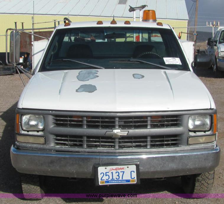 image for item C3118 1998 Chevrolet 3500 service truck
