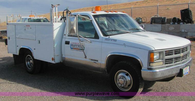 image for item C3118 1998 Chevrolet 3500 service truck