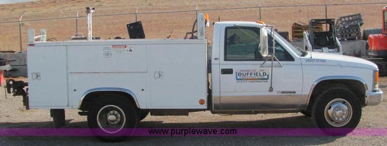 image for item C3118 1998 Chevrolet 3500 service truck