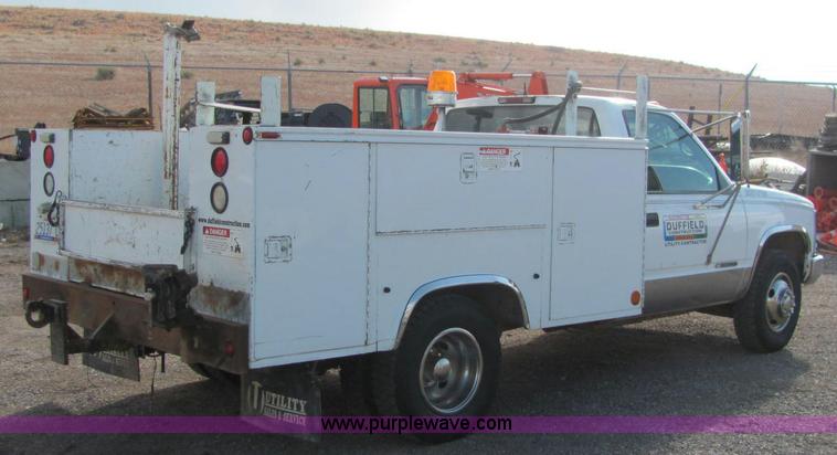 image for item C3118 1998 Chevrolet 3500 service truck