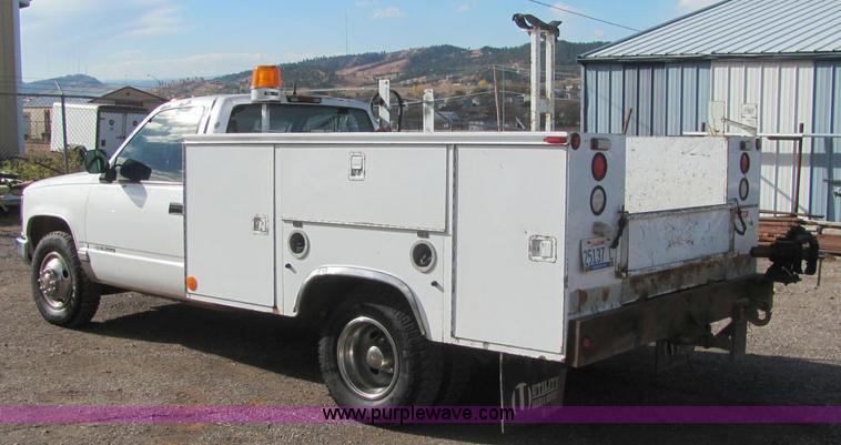 image for item C3118 1998 Chevrolet 3500 service truck