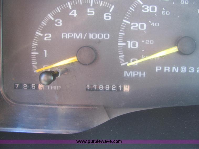 image for item C3118 1998 Chevrolet 3500 service truck