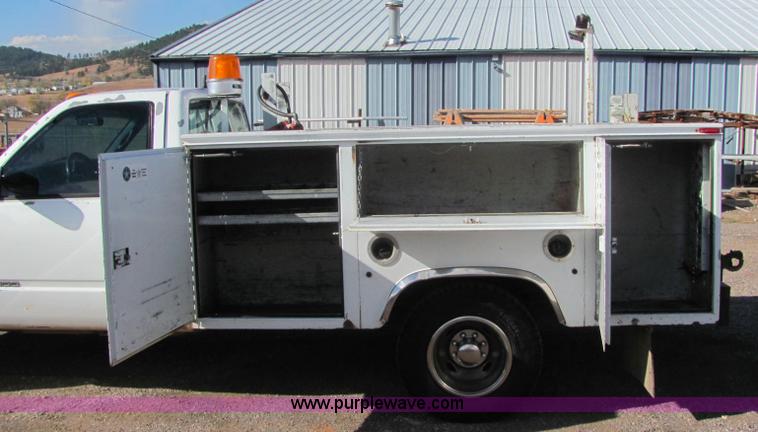 image for item C3118 1998 Chevrolet 3500 service truck
