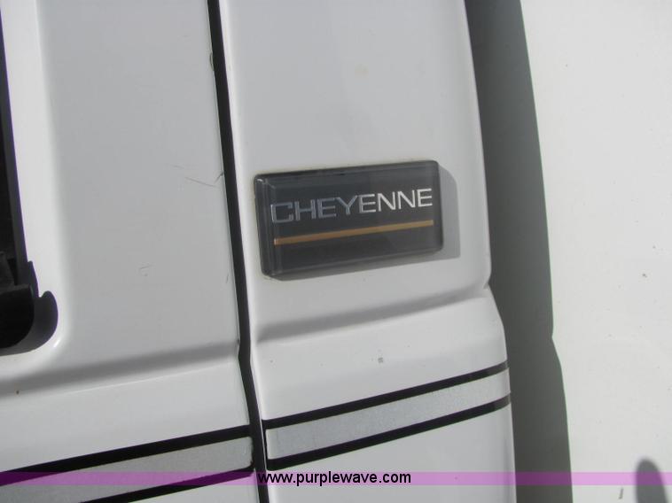 image for item C3119 1996 Chevrolet Cheyenne 3500 service truck