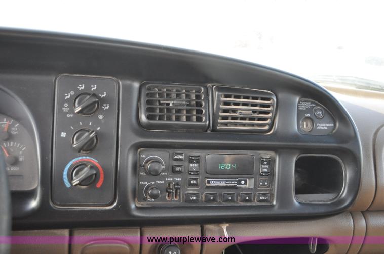 image for item C3120 1999 Dodge Ram 3500 service truck