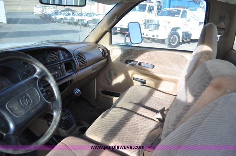 image for item C3120 1999 Dodge Ram 3500 service truck