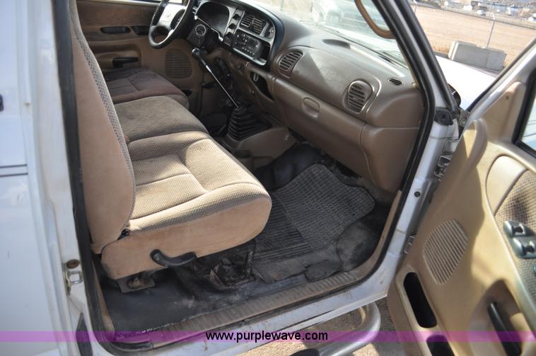 image for item C3120 1999 Dodge Ram 3500 service truck