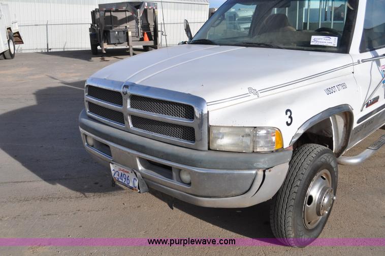 image for item C3120 1999 Dodge Ram 3500 service truck