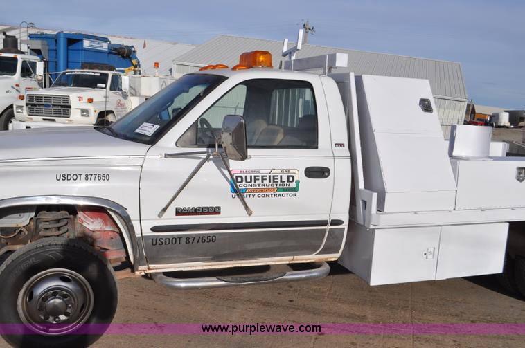 image for item C3120 1999 Dodge Ram 3500 service truck
