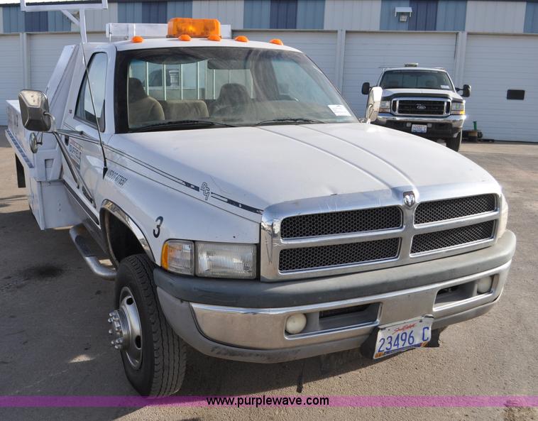 image for item C3120 1999 Dodge Ram 3500 service truck
