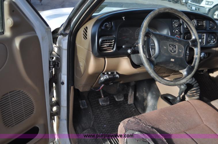 image for item C3121 1998 Dodge Ram 3500 service truck