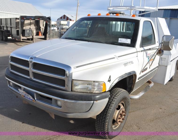 image for item C3121 1998 Dodge Ram 3500 service truck