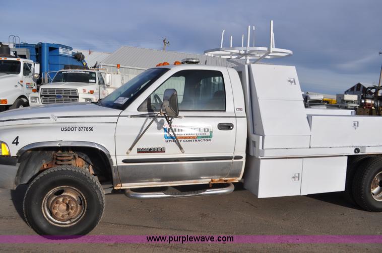 image for item C3121 1998 Dodge Ram 3500 service truck