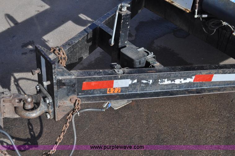 image for item C3128 1999 Vacmaster SPV800 vacuum system