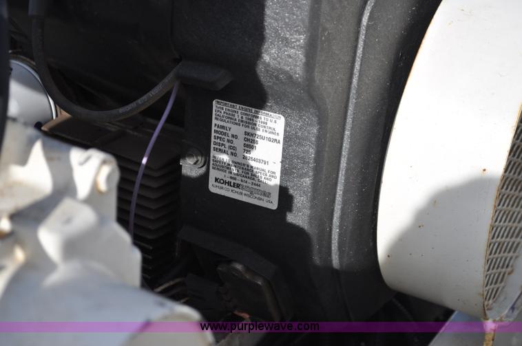 image for item C3128 1999 Vacmaster SPV800 vacuum system