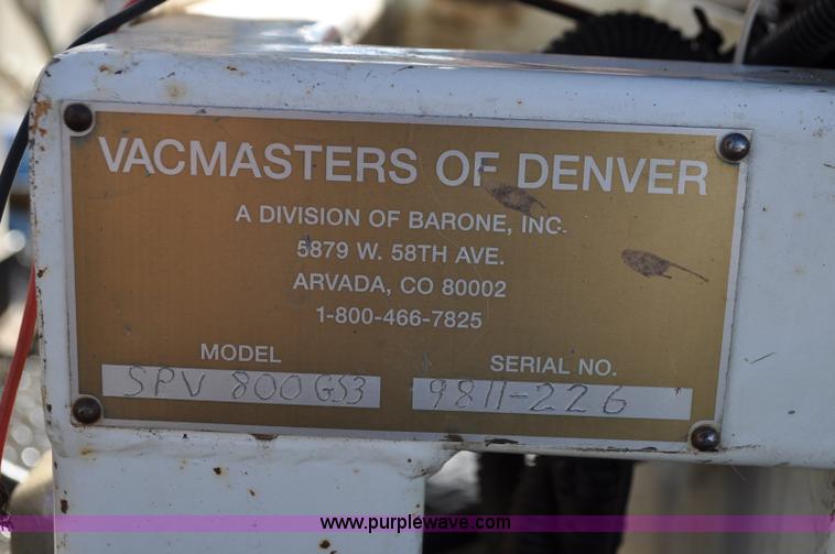 image for item C3128 1999 Vacmaster SPV800 vacuum system