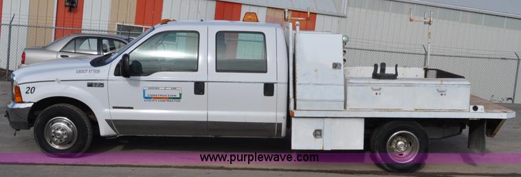 image for item C3130 2000 Ford F350 XLT Super Duty service truck