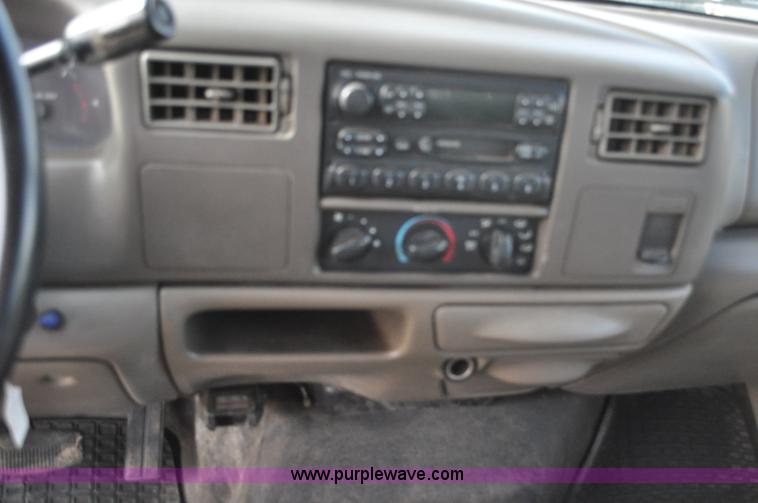 image for item C3130 2000 Ford F350 XLT Super Duty service truck