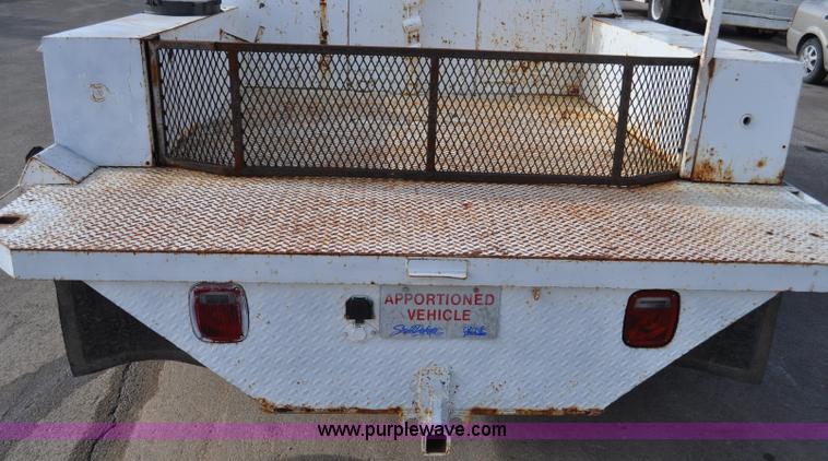 image for item C3130 2000 Ford F350 XLT Super Duty service truck